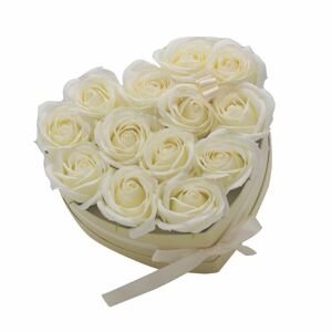 Dárkový Box z Mýdlový Květů - 13 Krémových Růží - Srdce